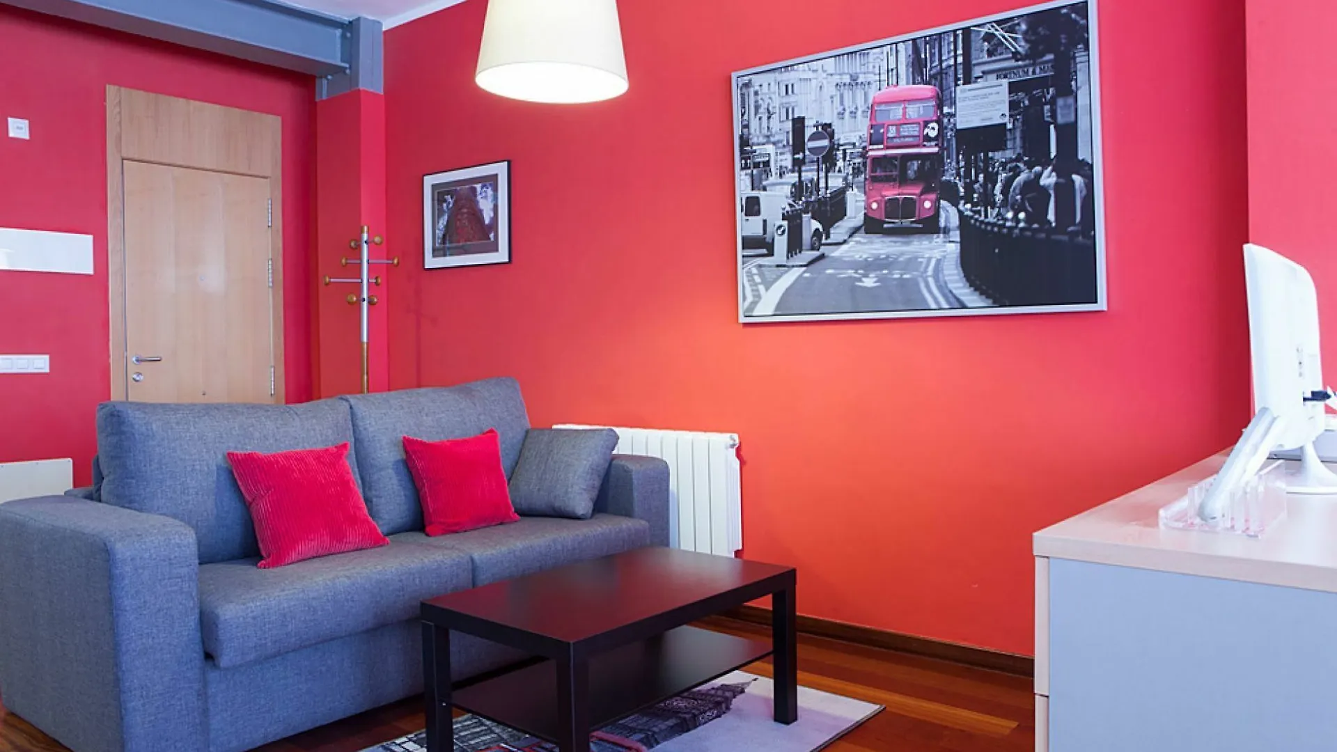Bbarcelona Apartments Ciutadella Flat  Barcelona