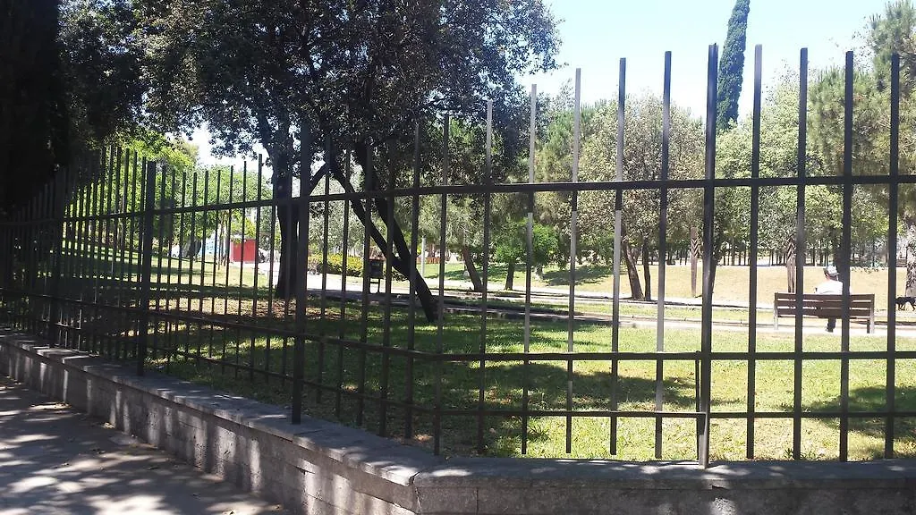 Bbarcelona Apartments Ciutadella Flat location
